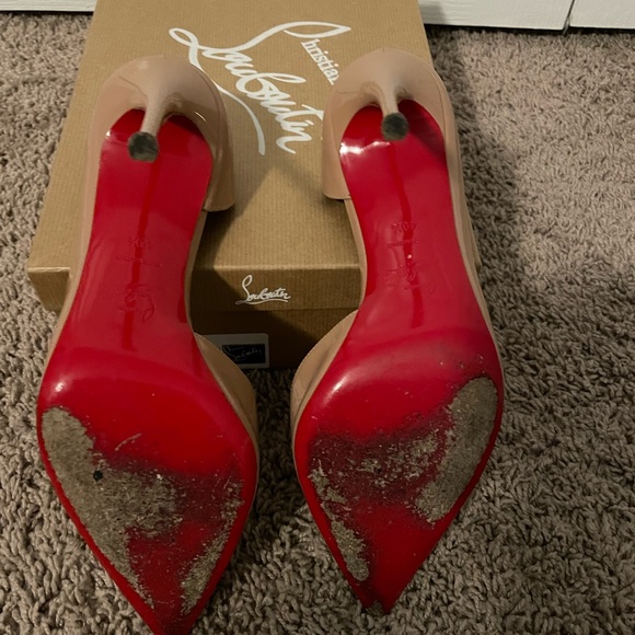 Red bottoms!!! - Picture 6 of 9